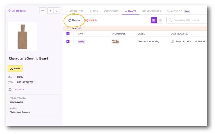 If your variants contain overwritten attributes that you want to populate with information from their parent product, you can do this using the 'Resync' button.